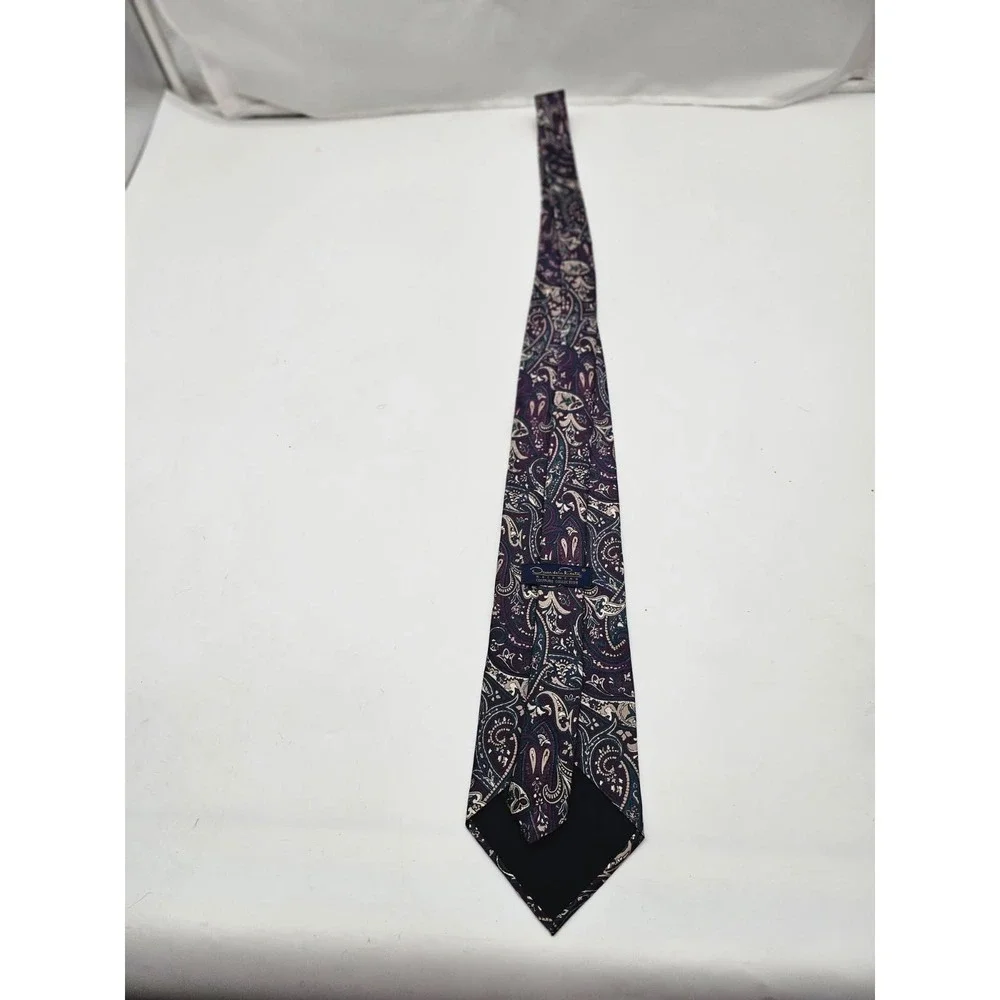 Oscar de la Renta Tie Men's Paisley Imported Silk Couture Collection Made in USA